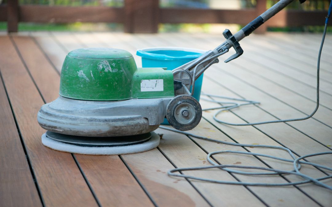 Deck Sanding & Renewal South Woodford: Prep Your Garden for Summer